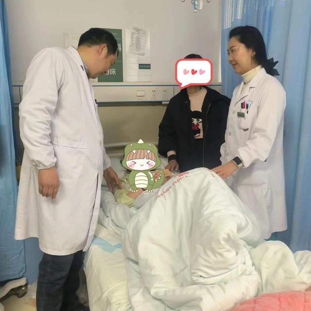 17岁女孩被急送ICU！医生开出解药：5瓶白酒